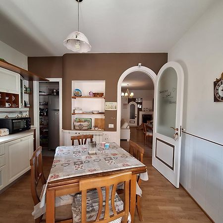 Judith Wright'S Home ไมยอรี ภายนอก รูปภาพ