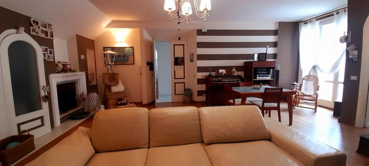 Judith Wright'S Home ไมยอรี ภายนอก รูปภาพ